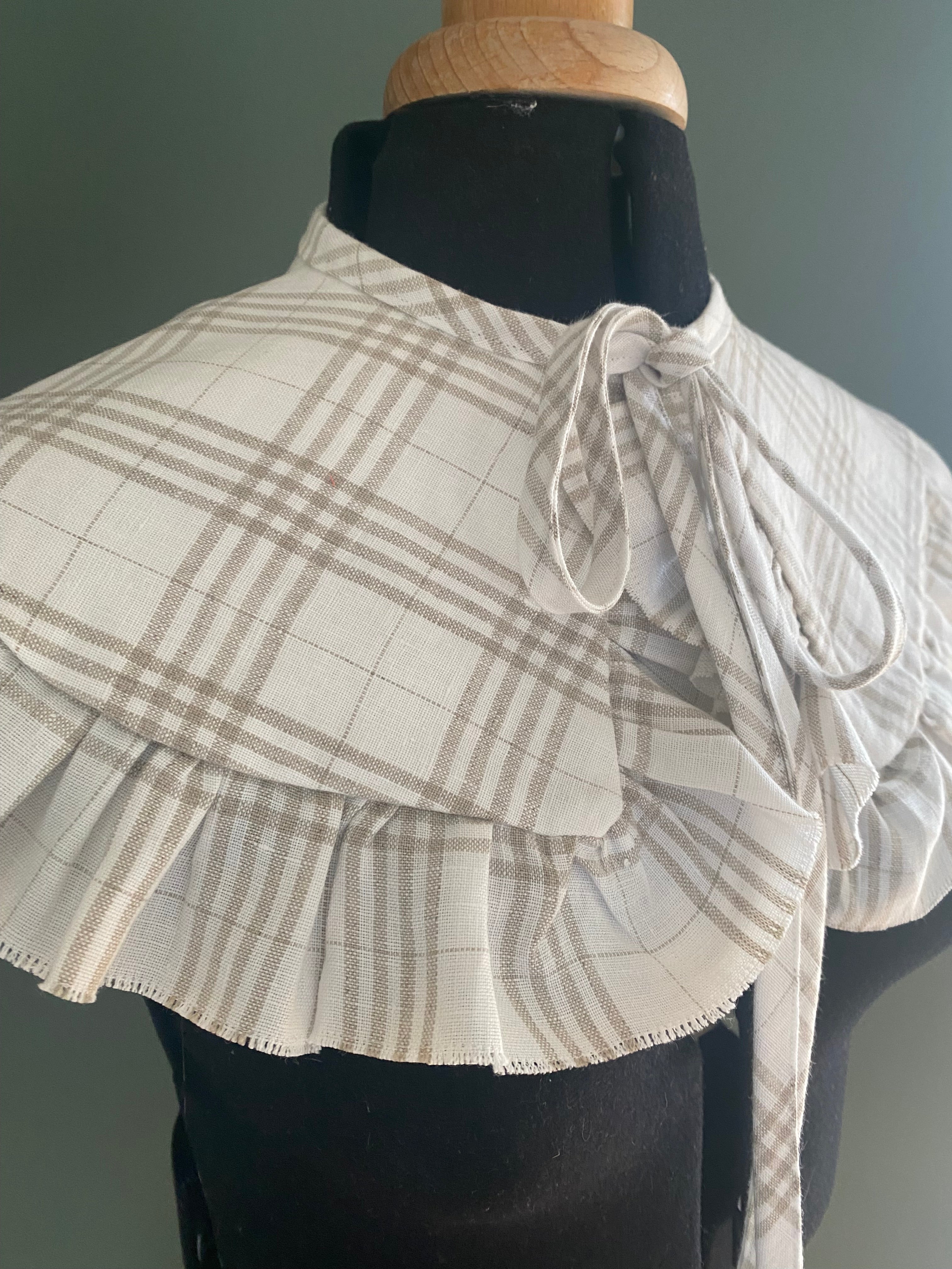 The Róisín Collar-Achill