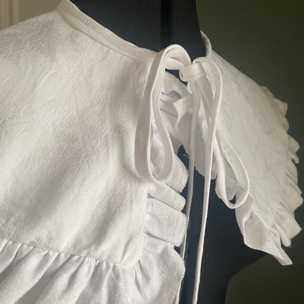 The Cara Collar