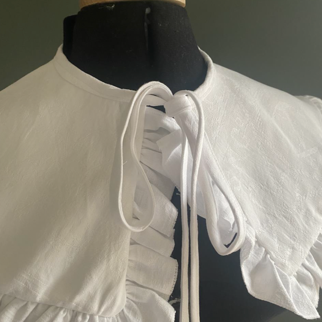 The Cara Collar
